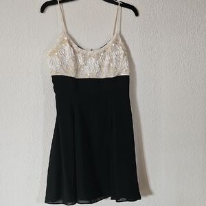 Vintage Jessica McClintock Cream and Black Spaghetti Strap Mini Dress